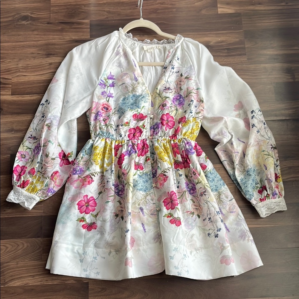 Floral Mini Dress with Long Sleeves